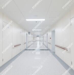 好的防火板在火災逃生上還是很有優勢的